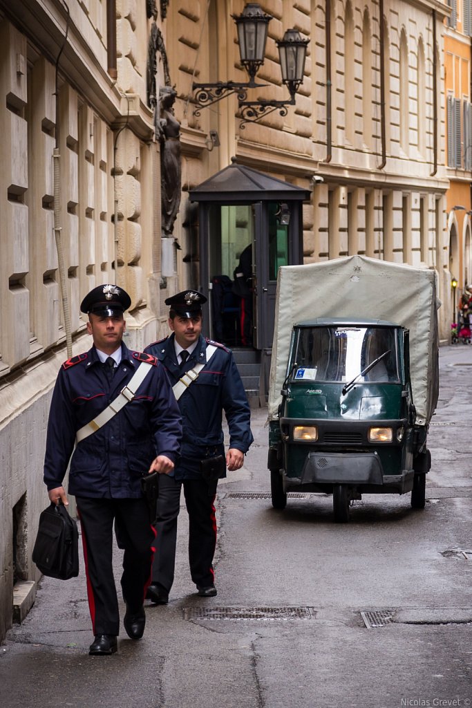 Patroling the Piazza di Sant'Ignazio
