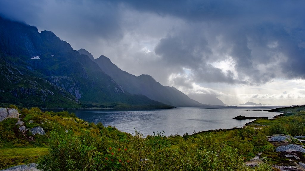 Stormy Austnesfjorden